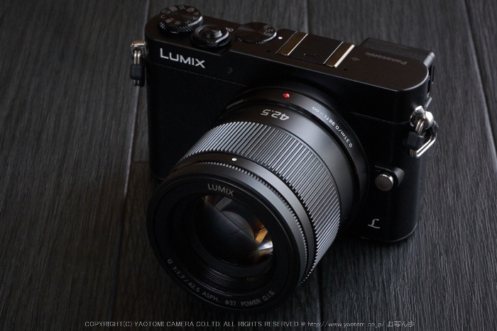 LUMIX G 42.5 f1.7